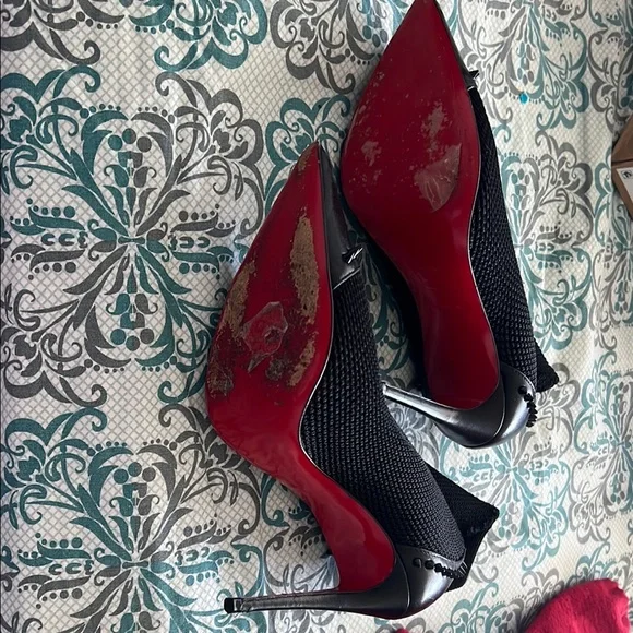Elegant Black Stiletto Heels
